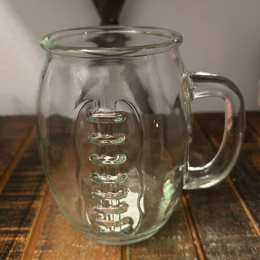 Target Bullseye Playground Heavy Clear Glass Football Beer Stein Mug 2026 NEW